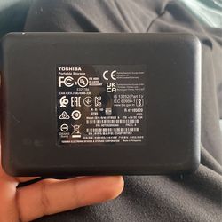 4Tb 2Tb External hard Drive (Toshiba)
