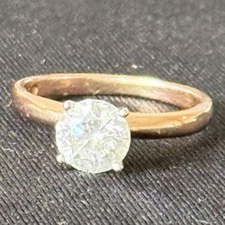 Women’s engagement ring (Certified, Natural Round Diamond Solitaire Ring)