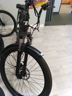 Trekcraze skinny tire ebike