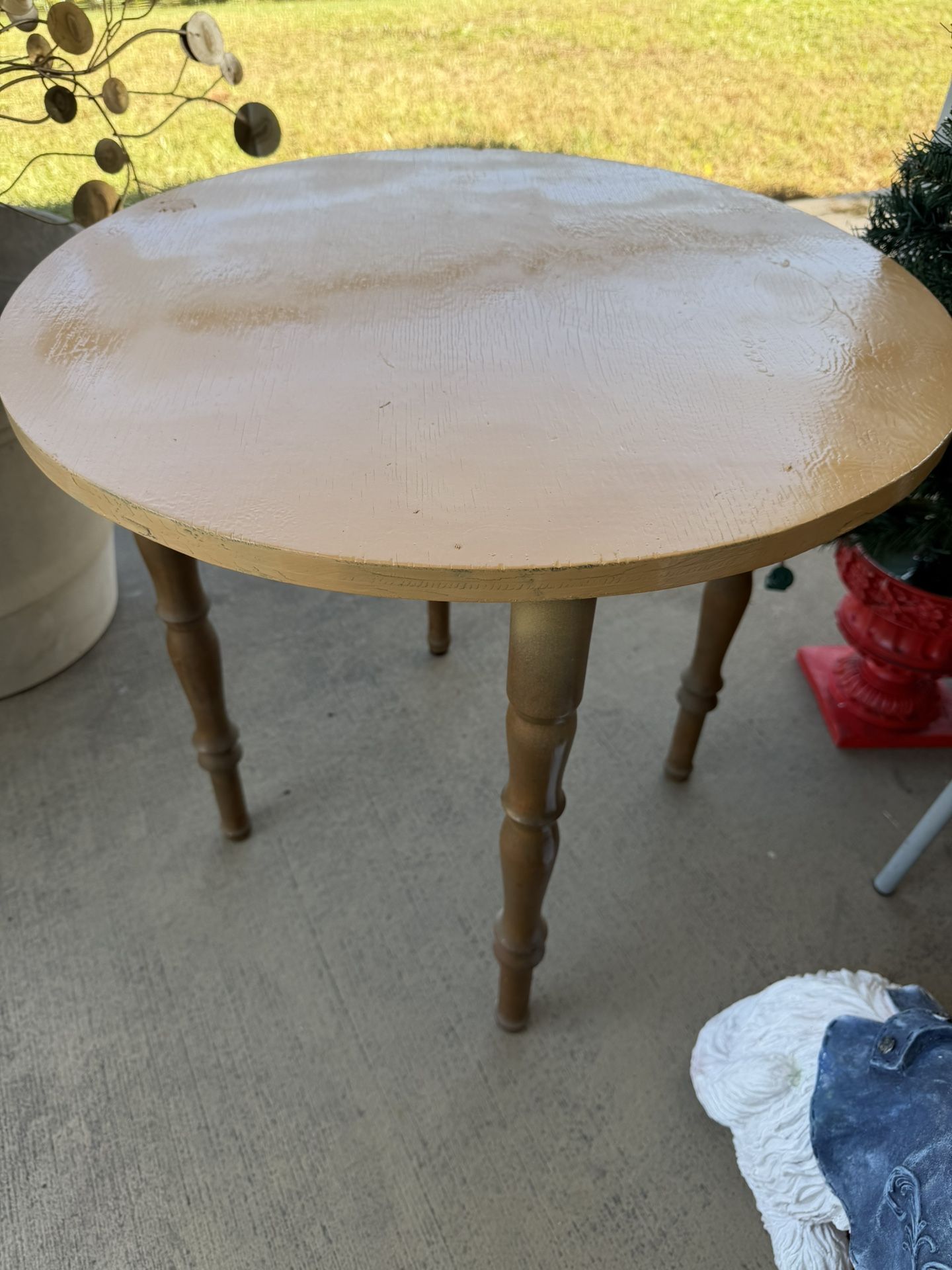 Mid Century Modern Table This Is A Side Table Or Coffee Table, Not A Dining Table 24dx22h