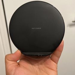 Samsung Wireless Fast Charger
