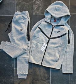 Grey Nike Tech Men’s