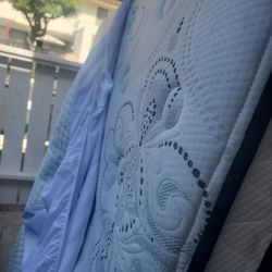 Large Sectional Sofa With Chase Lounge