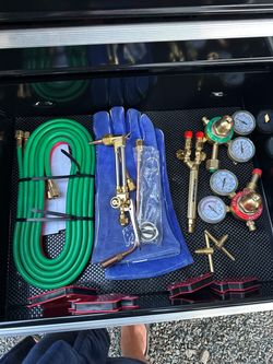 Thoroughbred gas pony set