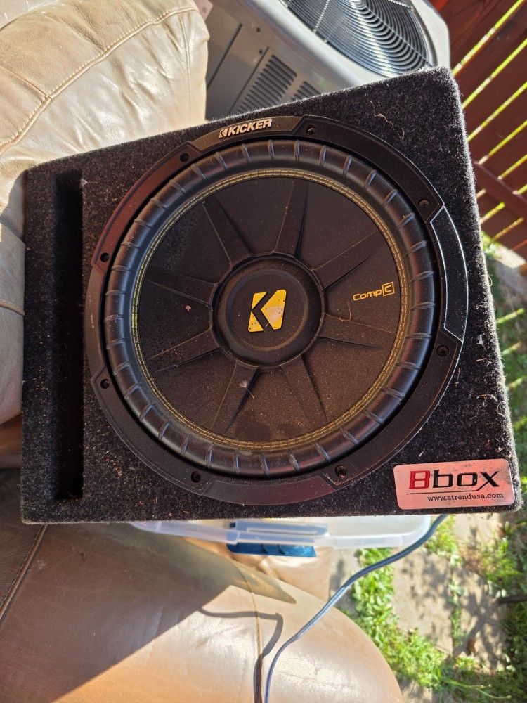 Kicker Speaker
