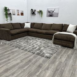 Brown Sectional Couch - Free Delivery 
