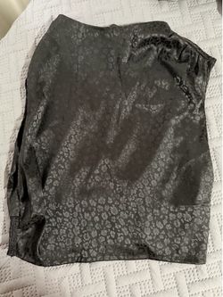 Brand New Black Crop Size large