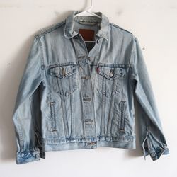 Levi's Lightwash Denim Jacket - Size XS