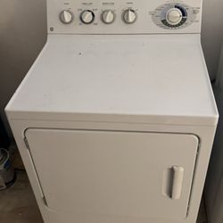 General Electric Dryer – Good Condition