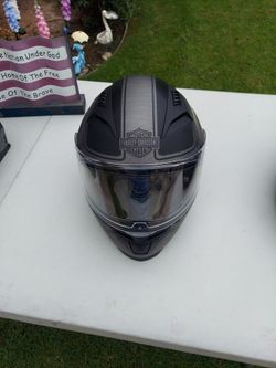 Motorcycle helmet