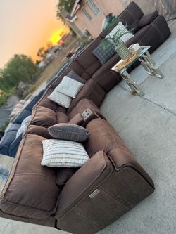 Costco brown sectional recliner couch 🛋️