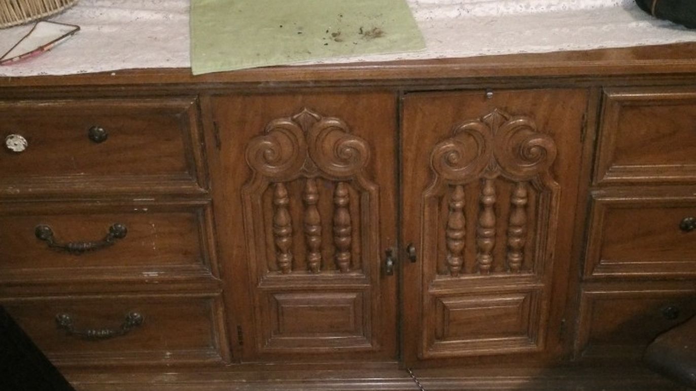 Dresser