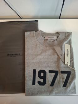 Essentials 1977 Fear Of God T