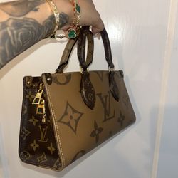 LV Handbag Two Toned Monogram