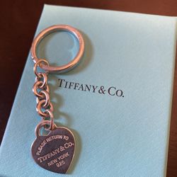 Tiffany & Co Heart Keychain 