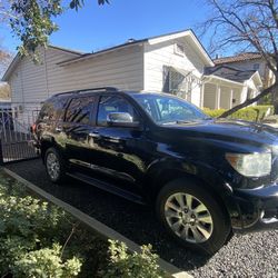 2016 Toyota Sequoia Limited 