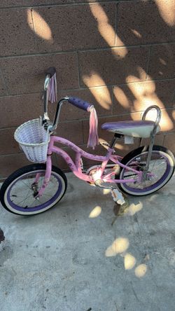 Schiwinn Girls bike