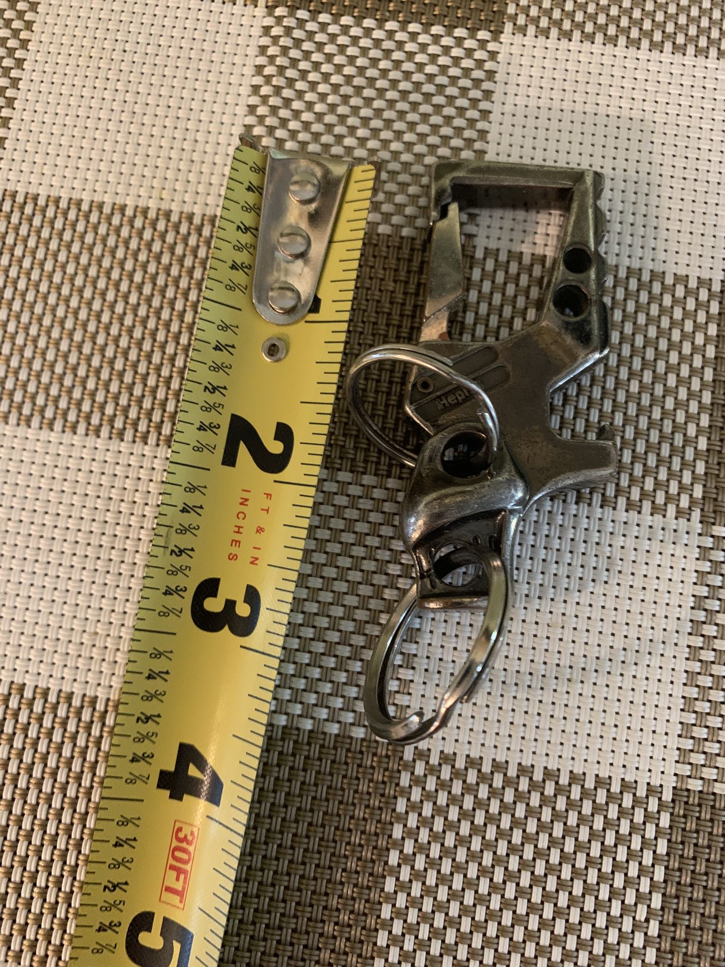 Thick Metal Spring Clip Key Chain, Multiple Rings, Can Opener Type Hook