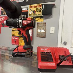 Milwuakee Brushless Hammer Drill With Battery And Charger