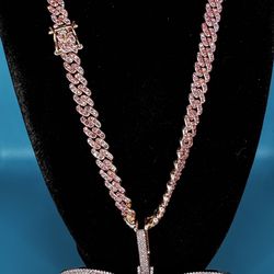 14 Karat Rose Gold Cuban Link Chain With Butterfly 