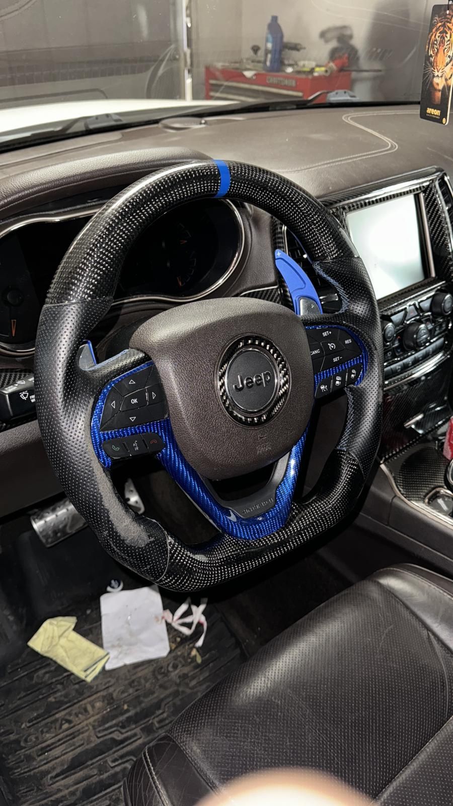 Steering wheel carbon fiber