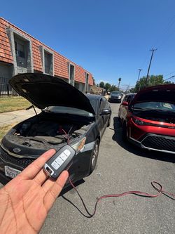 Llaves de autos / car keys and remotes