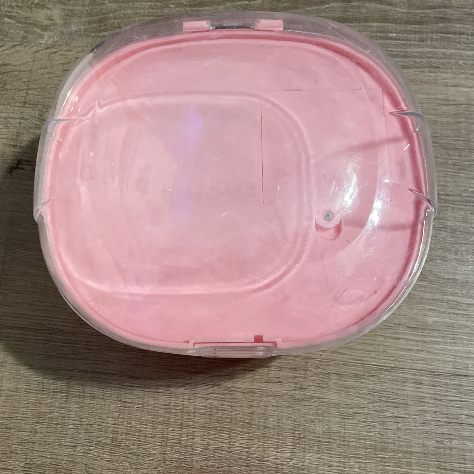Nail dryer