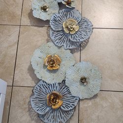 Living/bedroom Floral Metal Wall Decor
