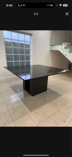 59' Square Artefacto Table