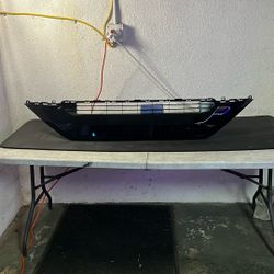 19 20 21 Toyota RAV 4 front bumper lower grille PAINTED BLACK 2019 2020 2021