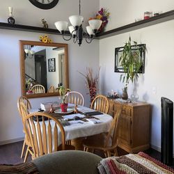 Dinning Room Set Of 10 Pieces