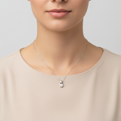 14K White Gold Diamond Flower Pendant - 0.08ct