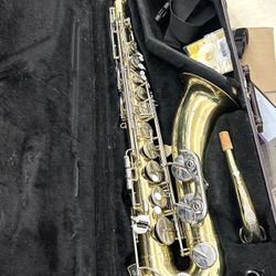 Yamaha Tenor Saxophone Bflat, Good Used Shape, Case!