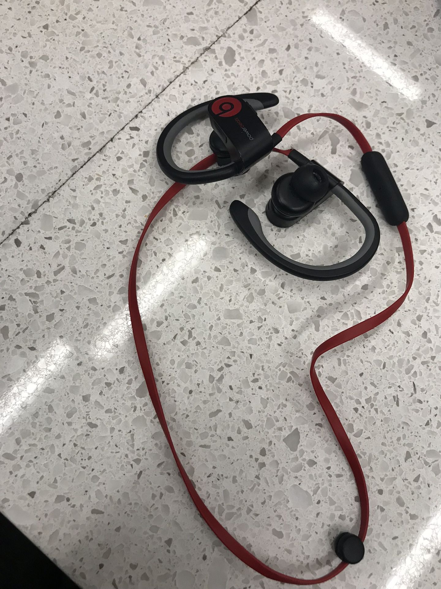 Powerbeats wireless