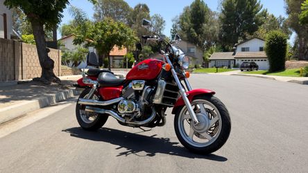 Honda Magna excellent condition