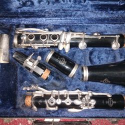 BUFFET CLARINET WITH CASE