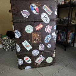 German Bentwood Trunk