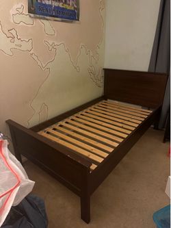 Twin bed