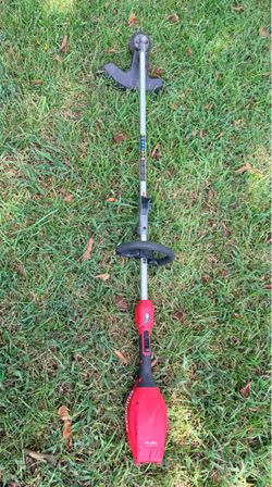 Milwaukee M18 FUEL 18V 16 in. Brushless Cordless Battery Powered String Trimmer with QUIK-LOK Attachment Capability (Tool-Only