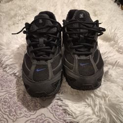 Nike Shox Ride 2 sneakers.