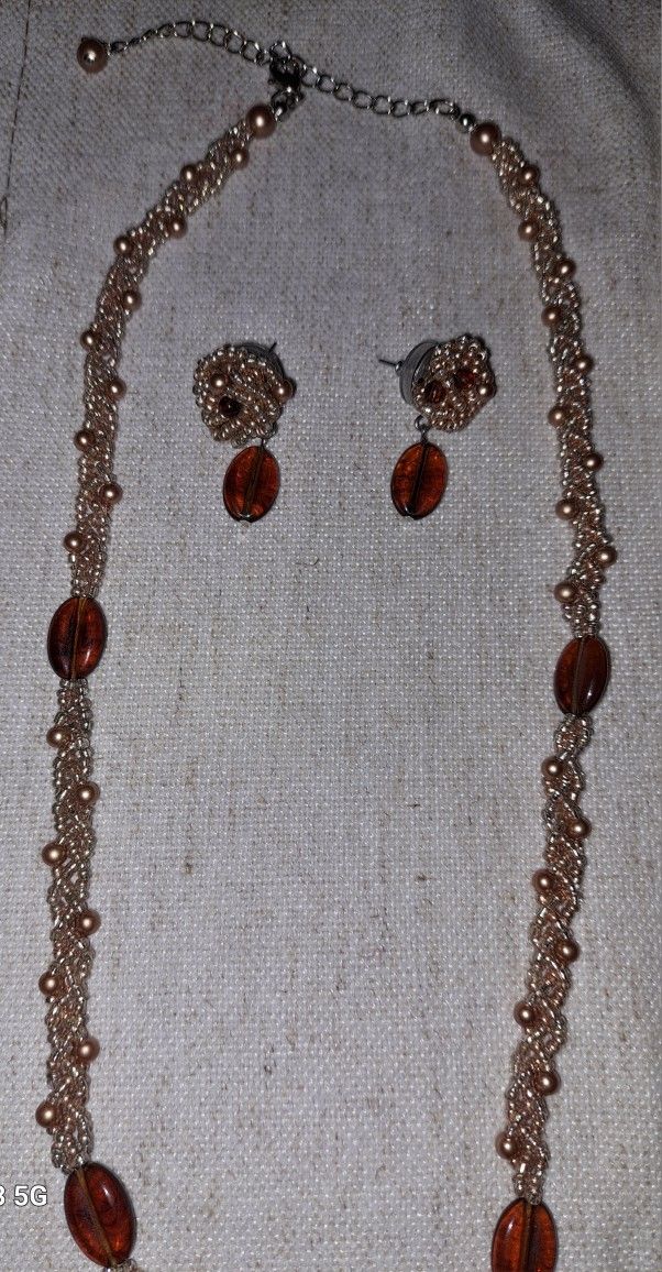Elegant Gold Brown Beaded Necklace Earrings Set