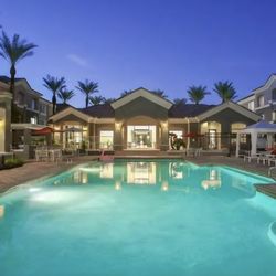 Biltmore 2BR Townhome Lease Takeover – Garage + Pool View