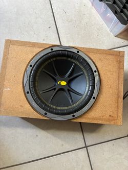 Kicker 10” sub with box