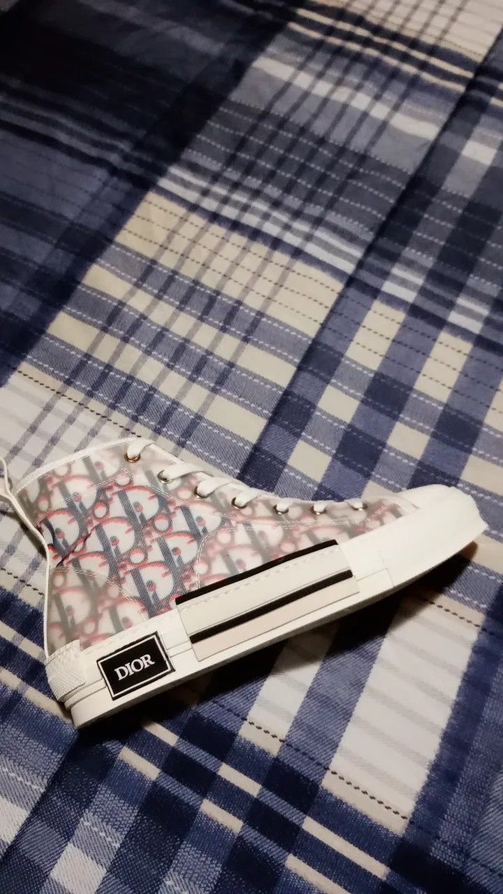 Christian Dior Men US EU 41 B23 High Top Sneakers White