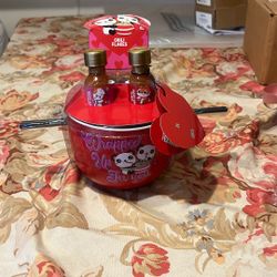 Brand New Bowl W/chopsticks 