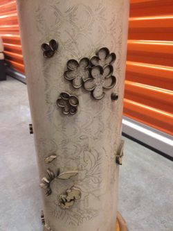 Vintage wallpaper roller lamp