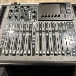 Digital Mixer X32 Compact 