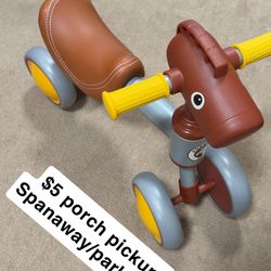 Kids rolling ride toy