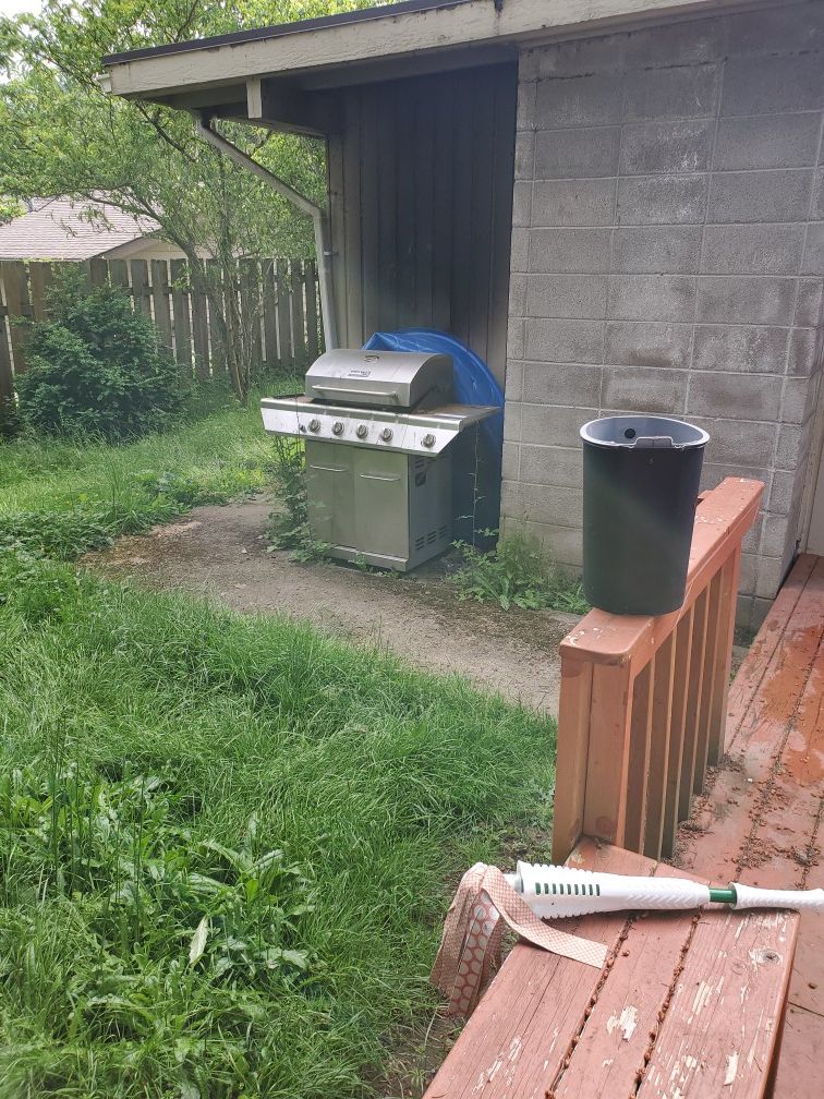 Free BBQ grill with propane
