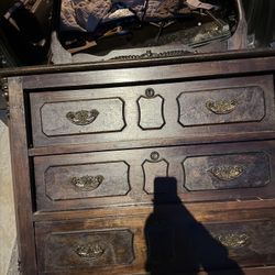 Antique Tiger Oak Vanity Dresser